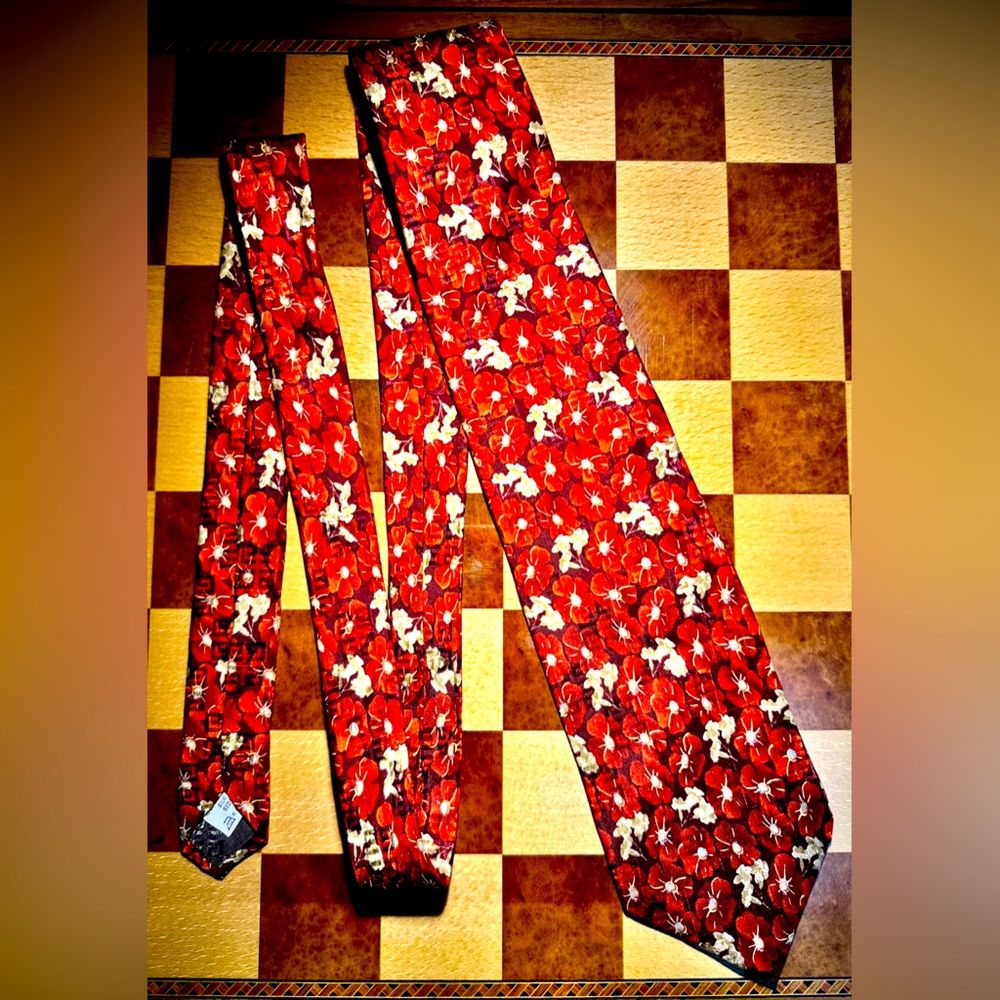 Red Givenchy Floral Silk Tie large floral design, fancy luxurious tie for you